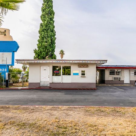 Oyo Gateway Motel Las Vegas North Strip/Fremont St. Area Dış mekan fotoğraf