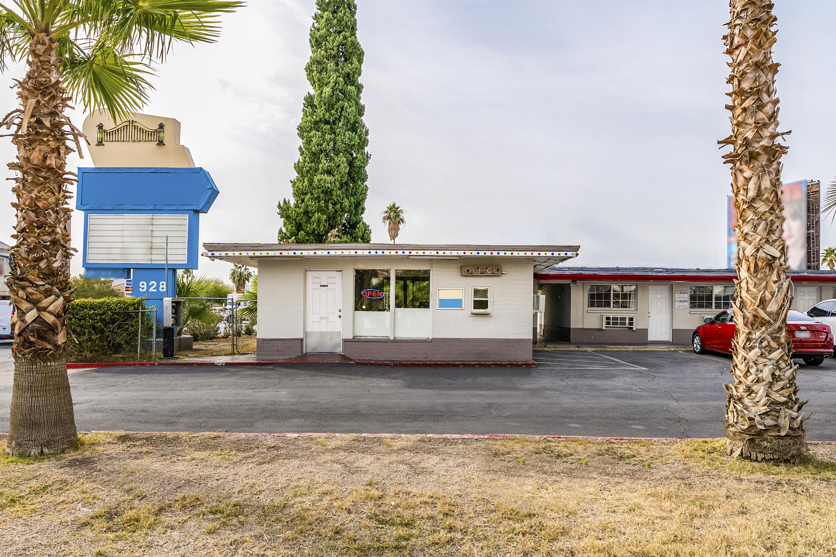 Oyo Gateway Motel Las Vegas North Strip/Fremont St. Area Dış mekan fotoğraf