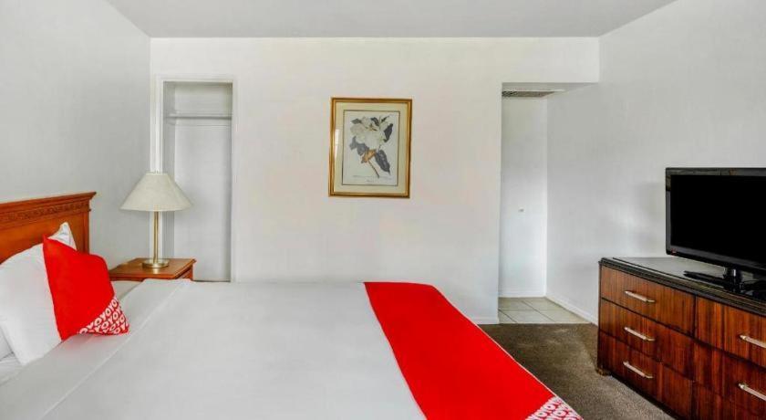 Oyo Gateway Motel Las Vegas North Strip/Fremont St. Area Dış mekan fotoğraf